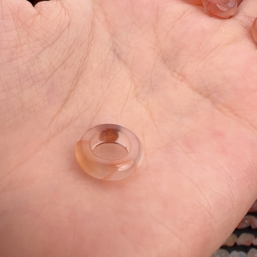 骑***提南红玛瑙未镶嵌颈饰跑环