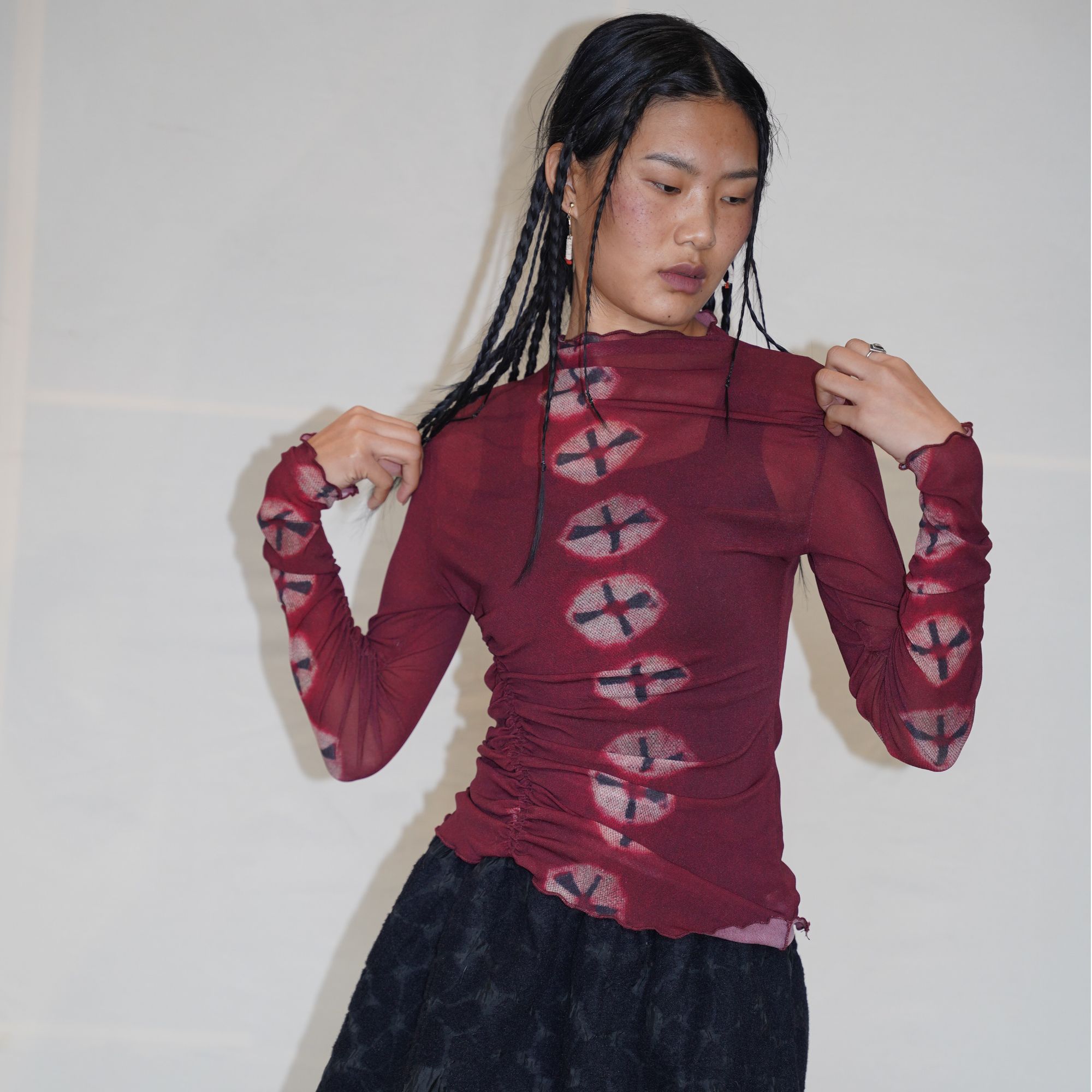 KWC26FAW进口锦纶红色氆氇打底