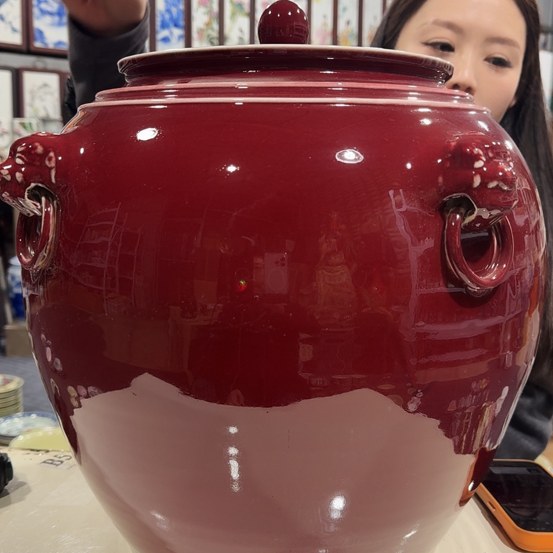 瓷摆件//////景德鎮陶瓷瓷器。配底座。