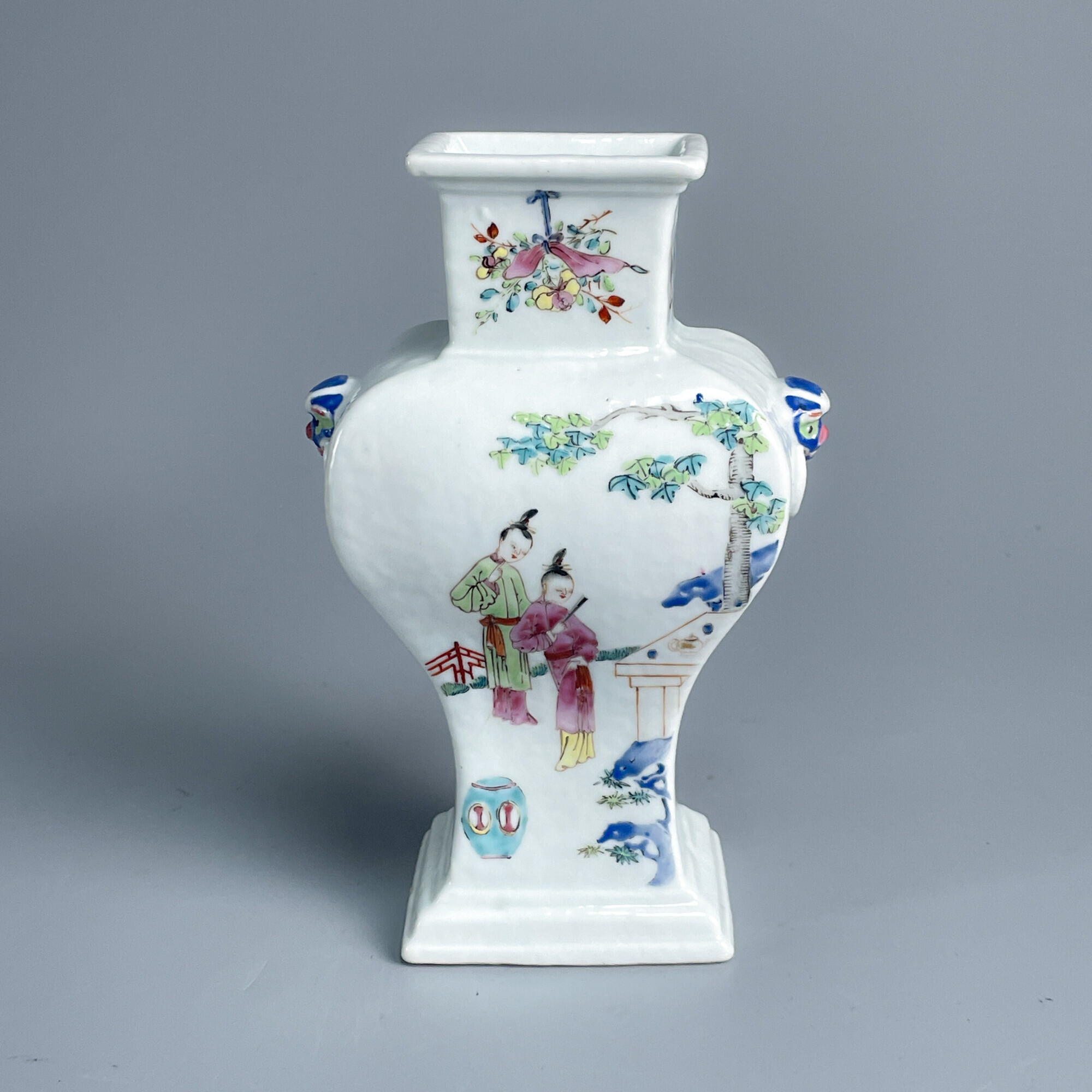 清道光粉彩人物兽耳四方瓶-M25DB003C88-02