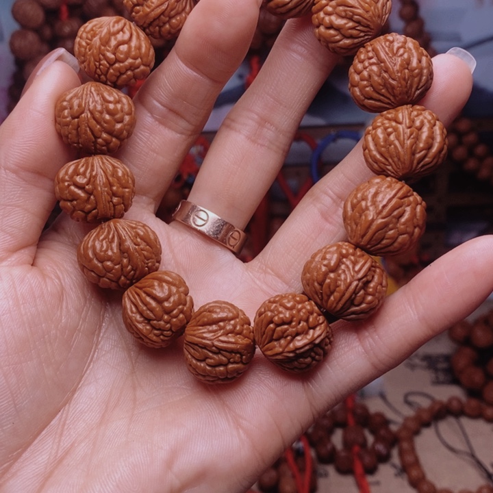 桃核吊坠龙纹桃枭