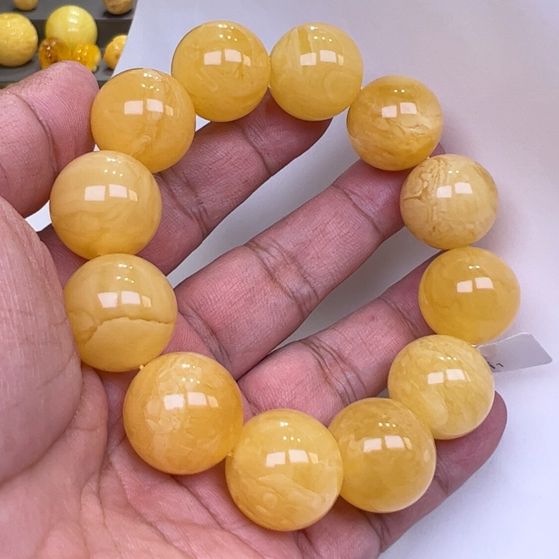 【闪购商品】蜜蜡裸石未镶嵌水*?19➕51.4克