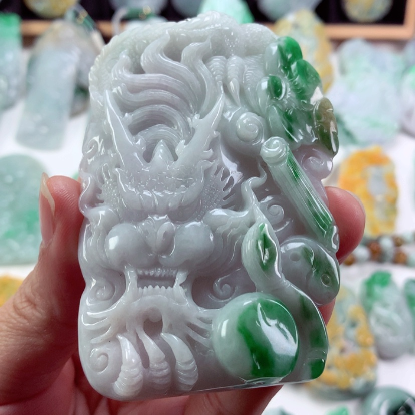 【闪购商品】翡翠吊坠(不含链)未镶嵌