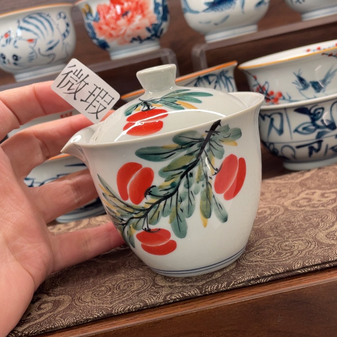 釉下手绘茶具微瑕