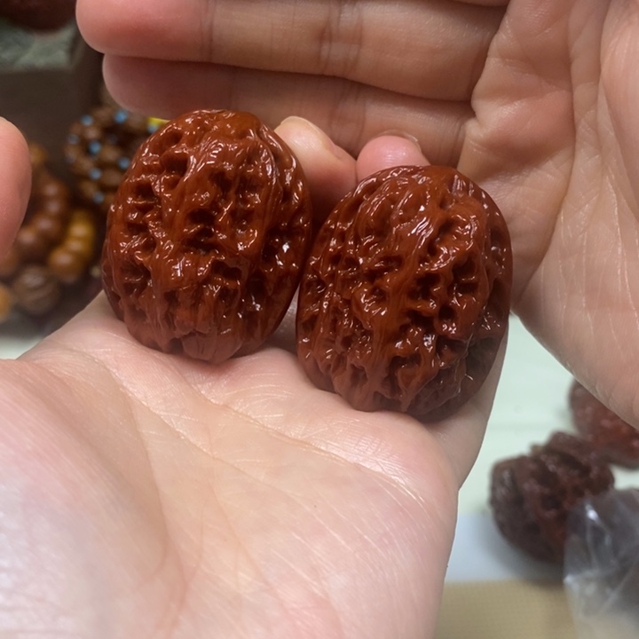 文玩核桃吊坠将军膀