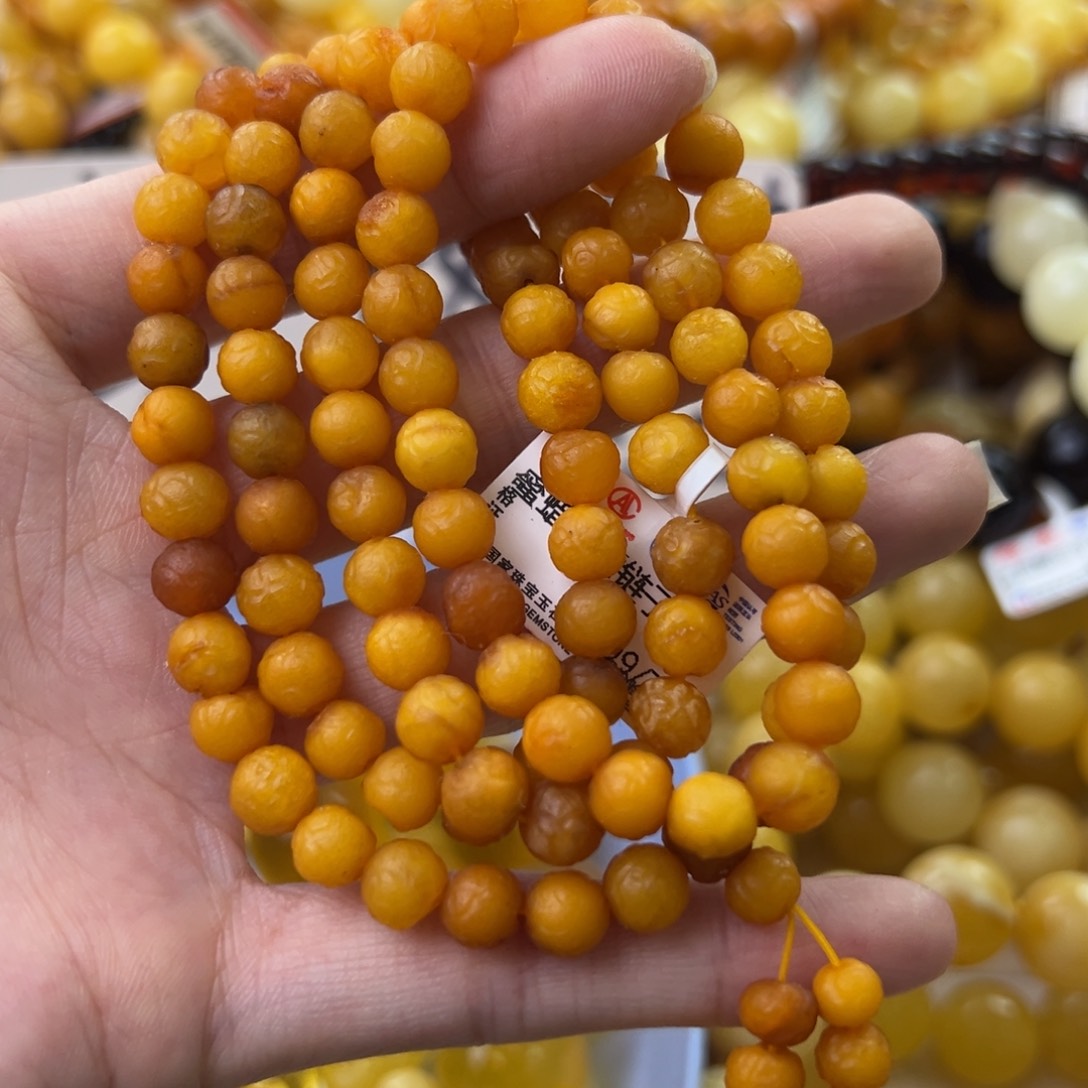 琥珀珠宝奇石未镶嵌