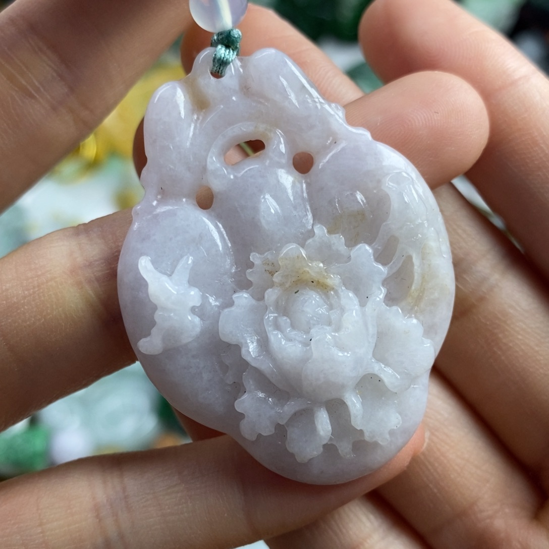 翡翠颈饰未镶嵌吊坠