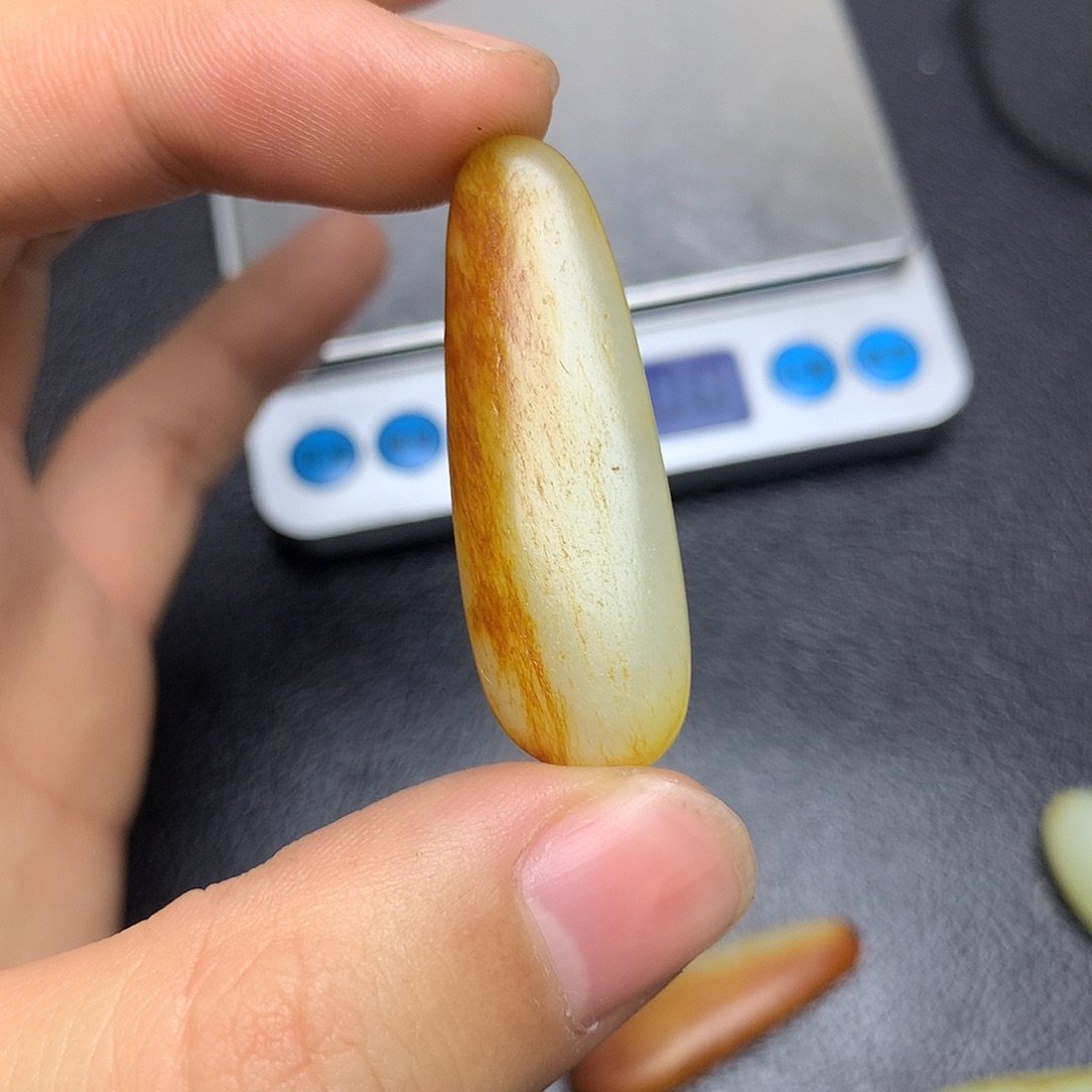 和田玉未镶嵌摆件