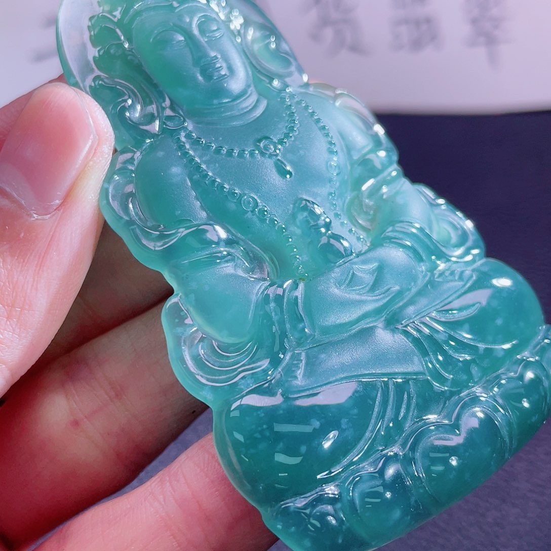 翡翠颈饰未镶嵌88999999