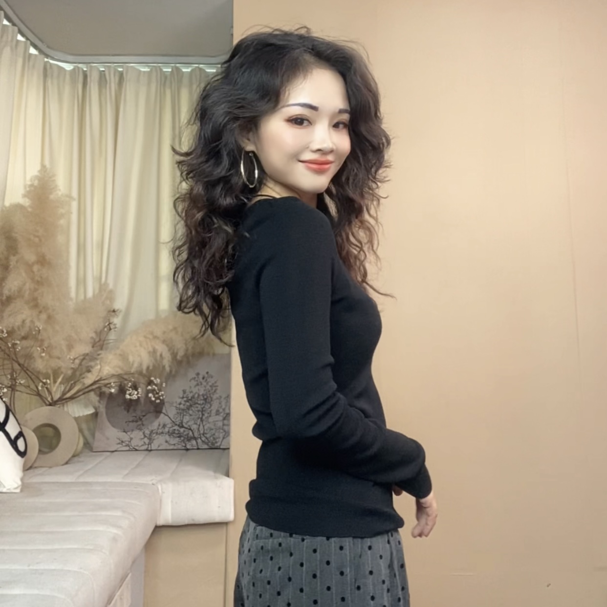 小个子高定自制，显瘦0压感18针超细无缝一体100美丽诺羊毛打底衫