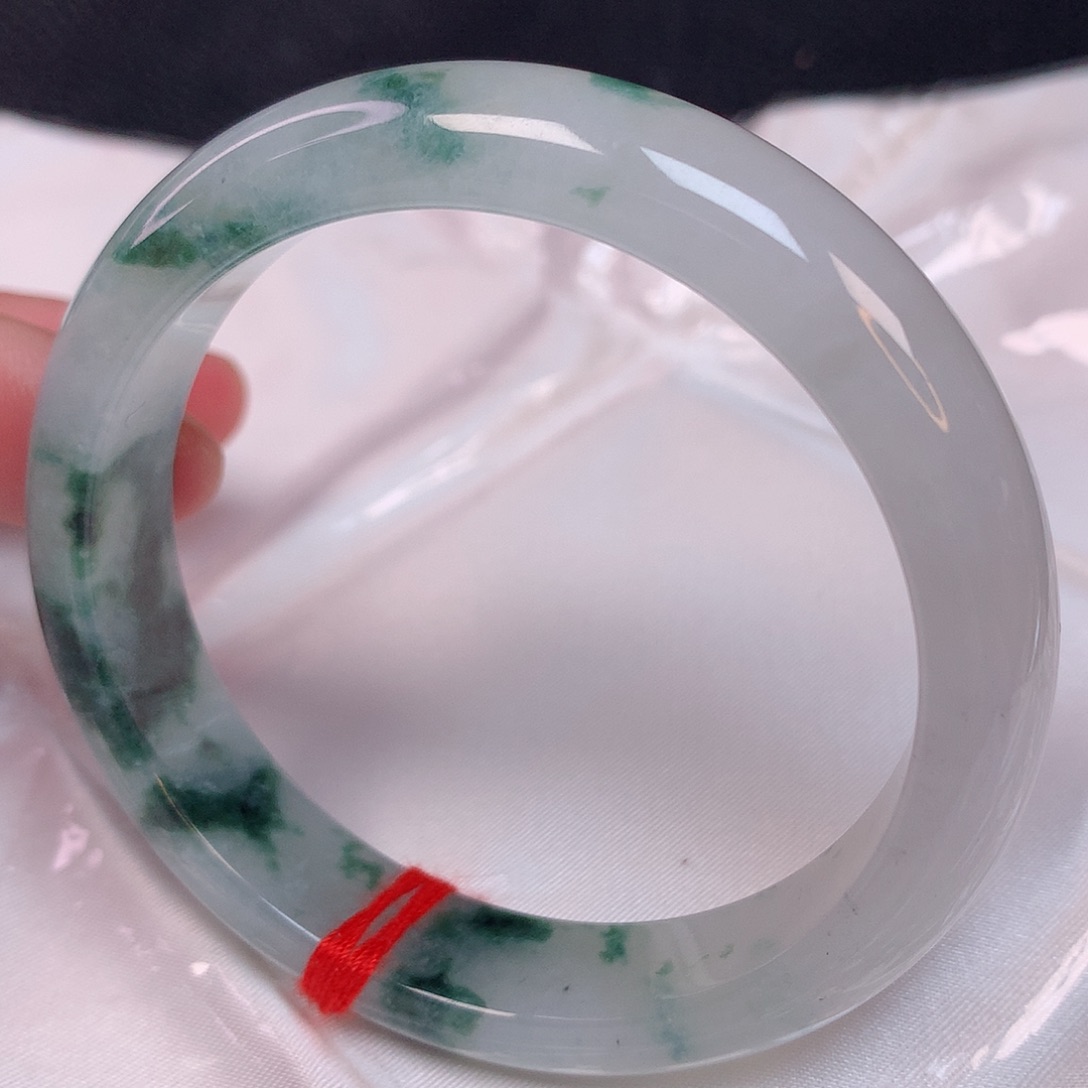 翡翠手镯未镶嵌55 翡翠手镯