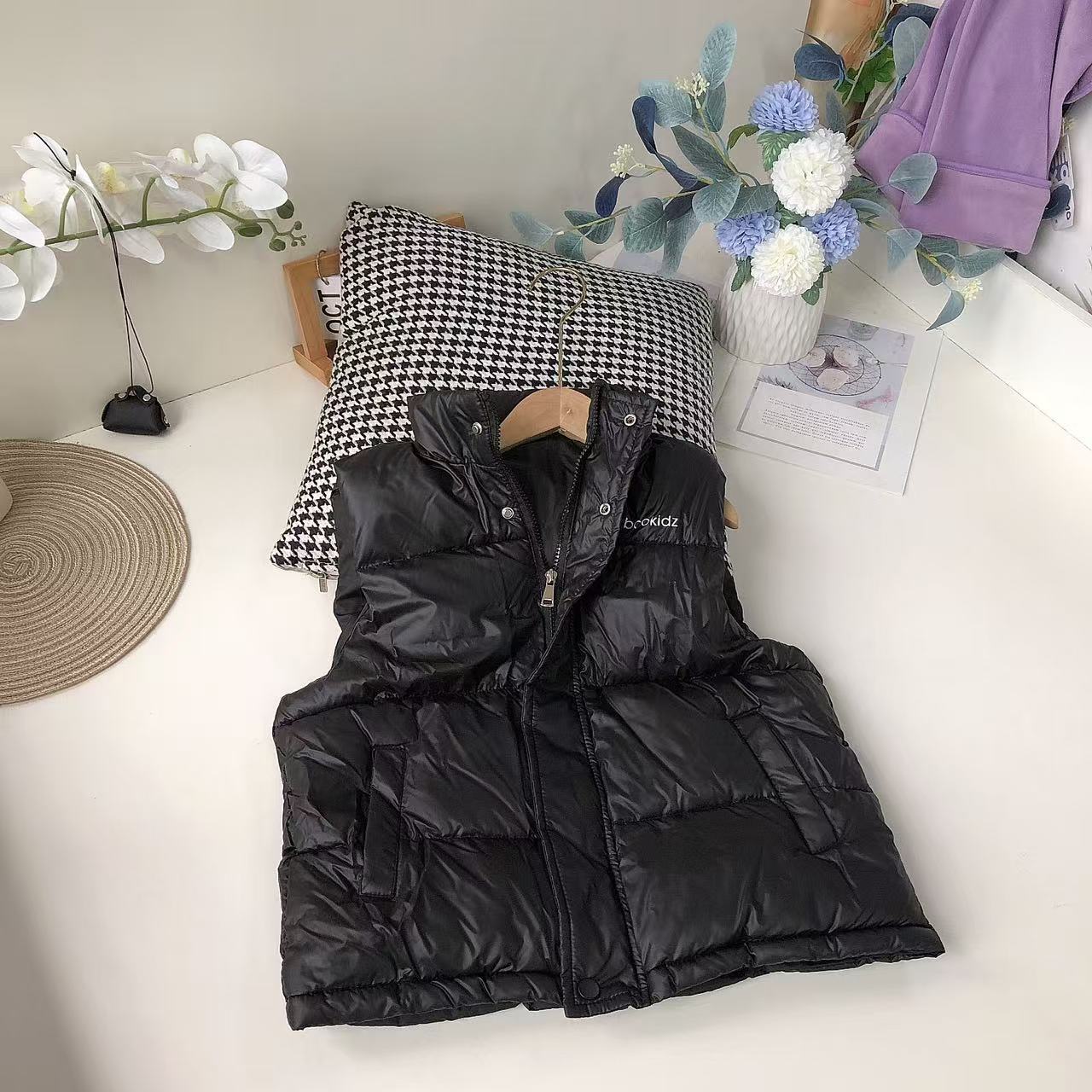 Y033儿童新款冬季马甲B字母款