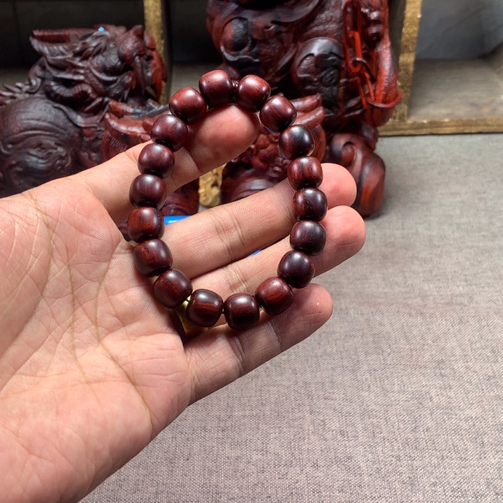 青***驻檀香紫檀（小叶紫檀）