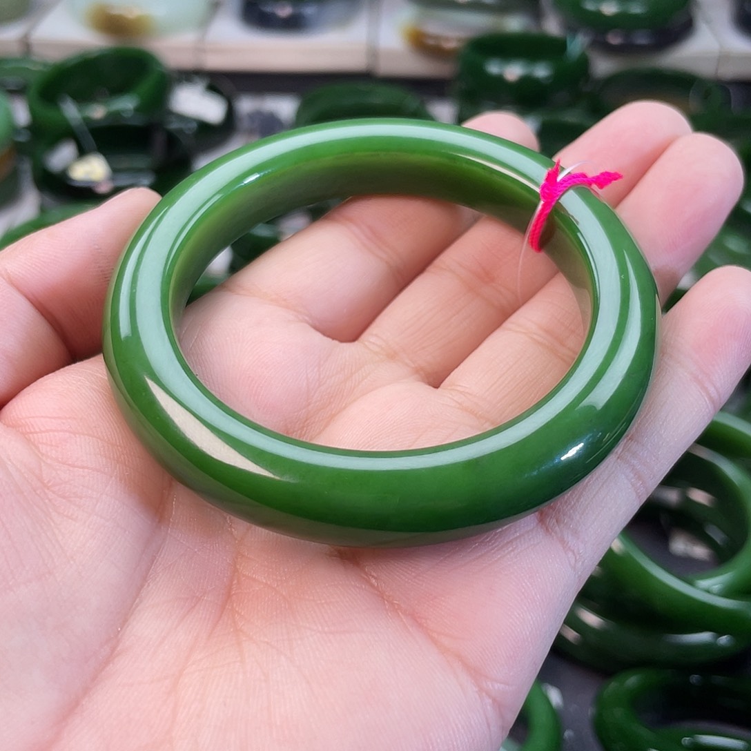 和田玉（碧玉）手镯未镶嵌