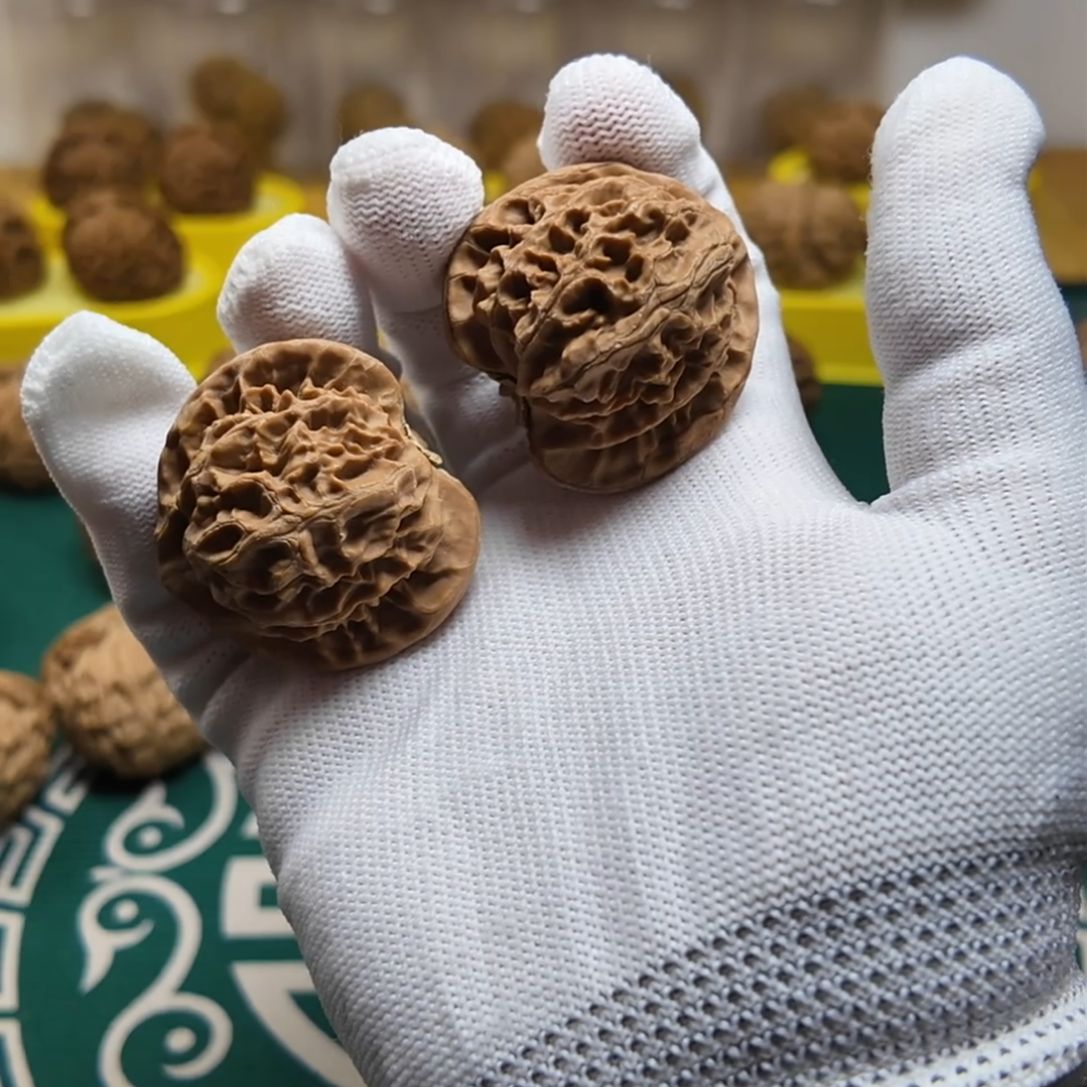 吊坠文玩核桃全品无修宫灯