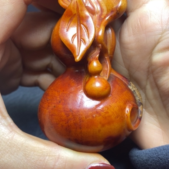 白玉菩提吊坠摆件