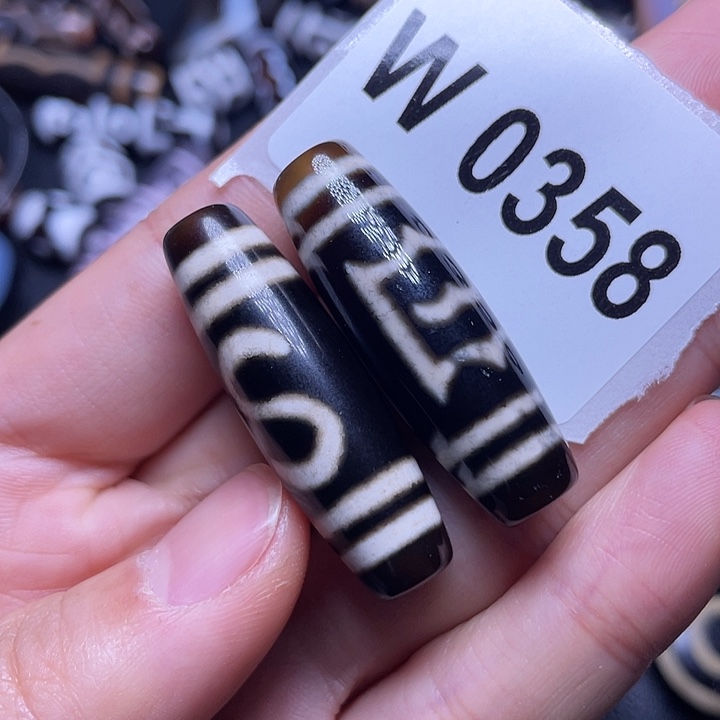 玛瑙/玉髓颈饰未镶嵌微瑕