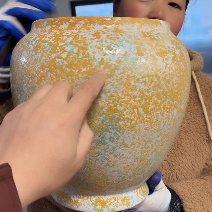 瑕疵高31口20花盆