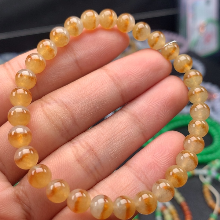 翡翠手镯未镶嵌卡