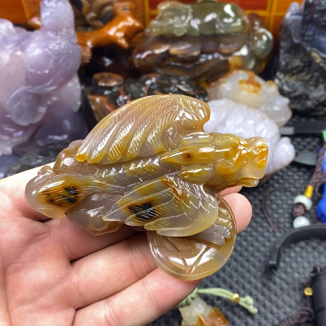 玛瑙/玉髓手把件未镶嵌