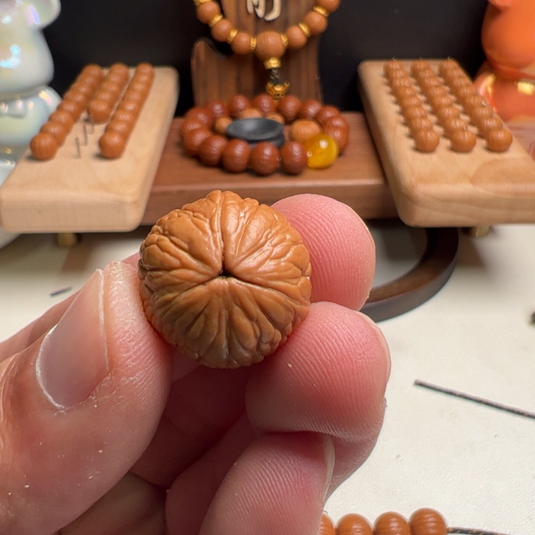 吊坠猴头核桃原皮原色