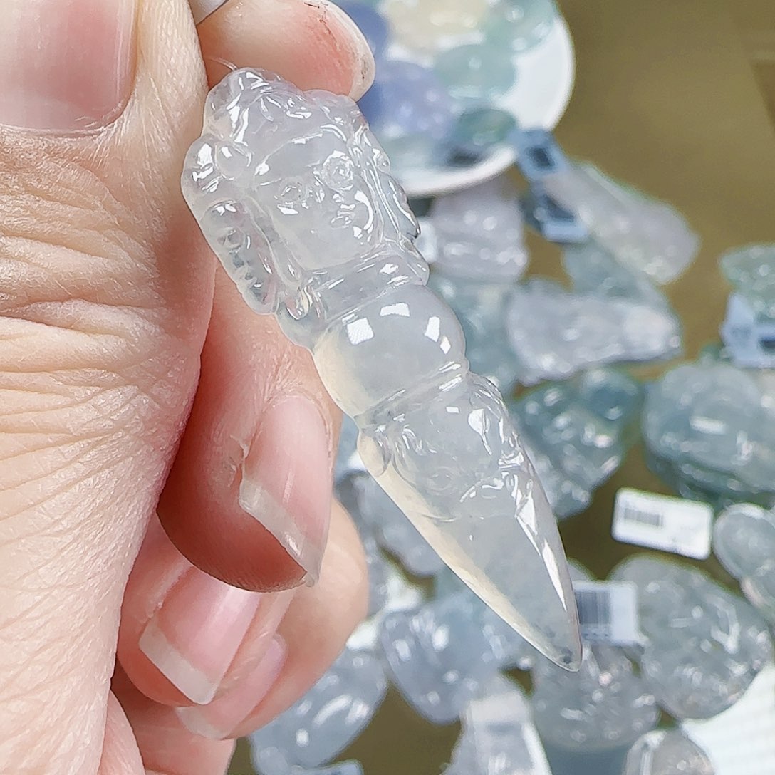 【闪购商品】翡翠颈饰未镶嵌翡翠
