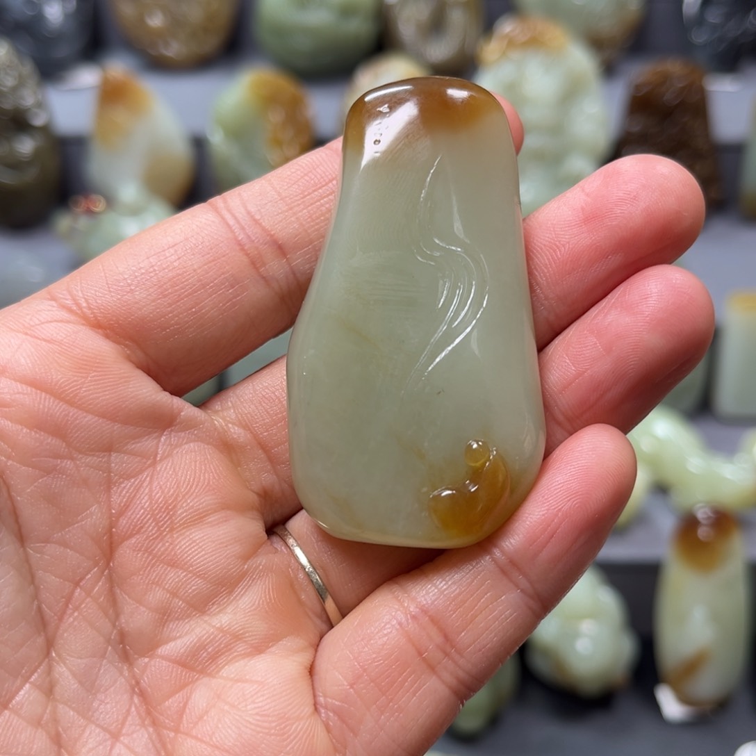 和田玉颈饰未镶嵌