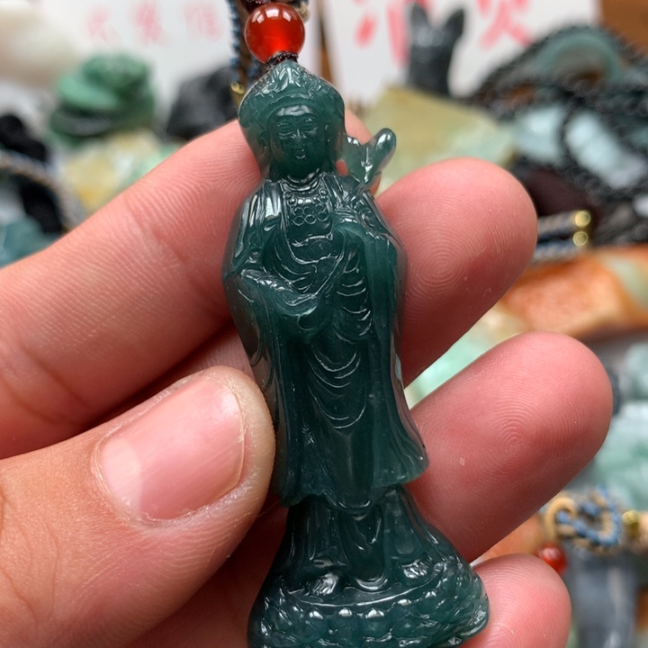 翡翠颈饰未镶嵌保真天然A货翡翠