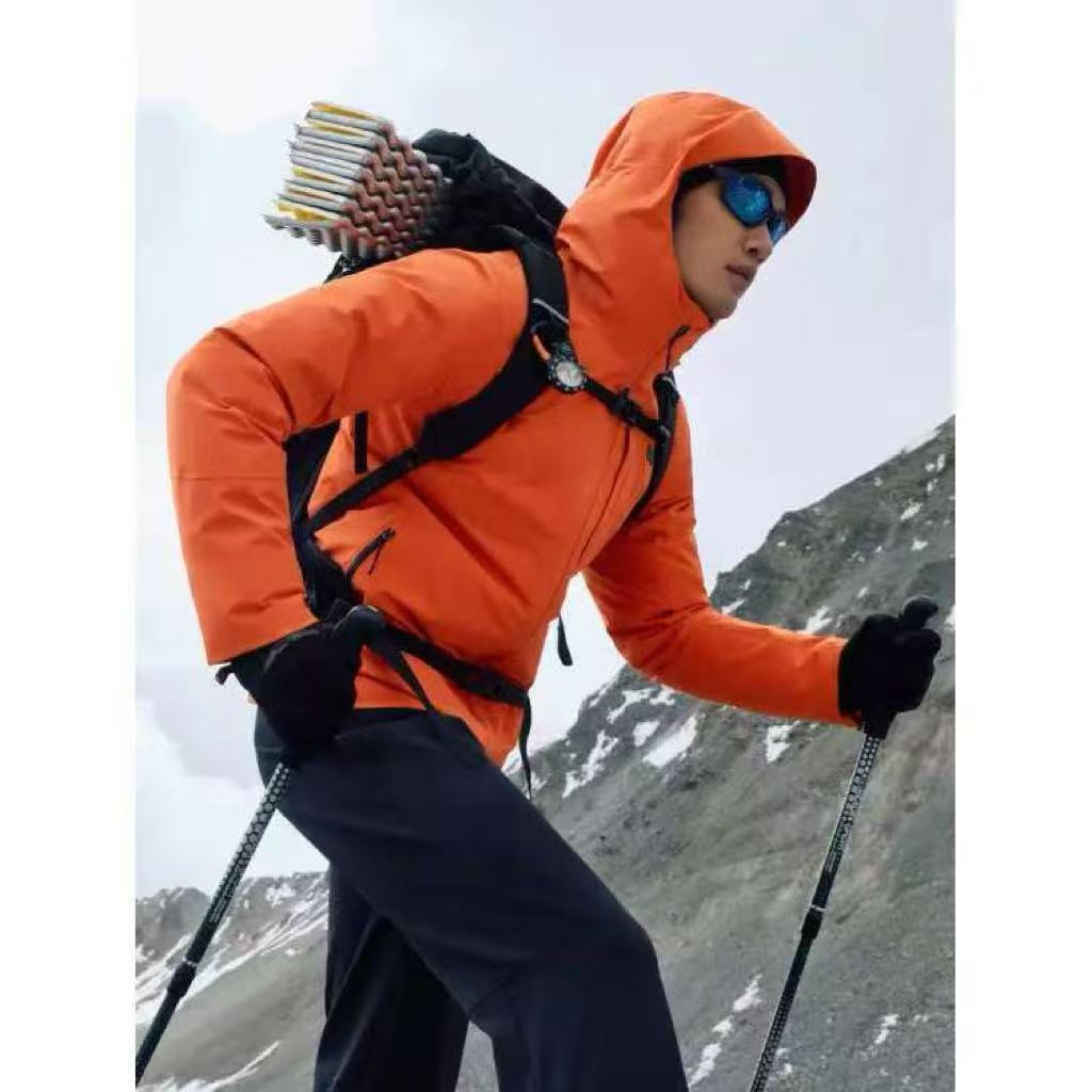 KKLL-加厚羽绒常规款连帽休闲款厚款保暖拉链户外