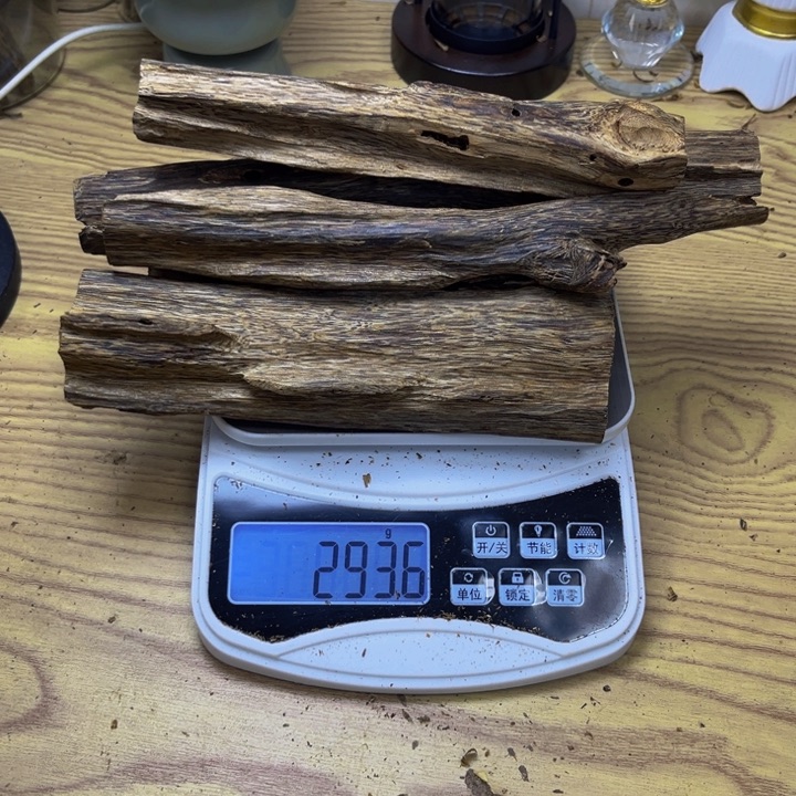 *****沉香沉香碎屑金沙叶293 克