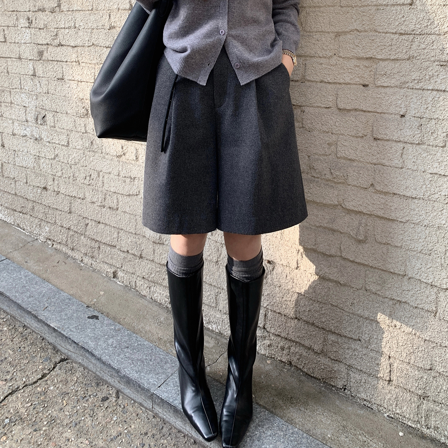 “格雷西裤”不动声色的时髦 高级通勤感五分腔调羊毛西裤！