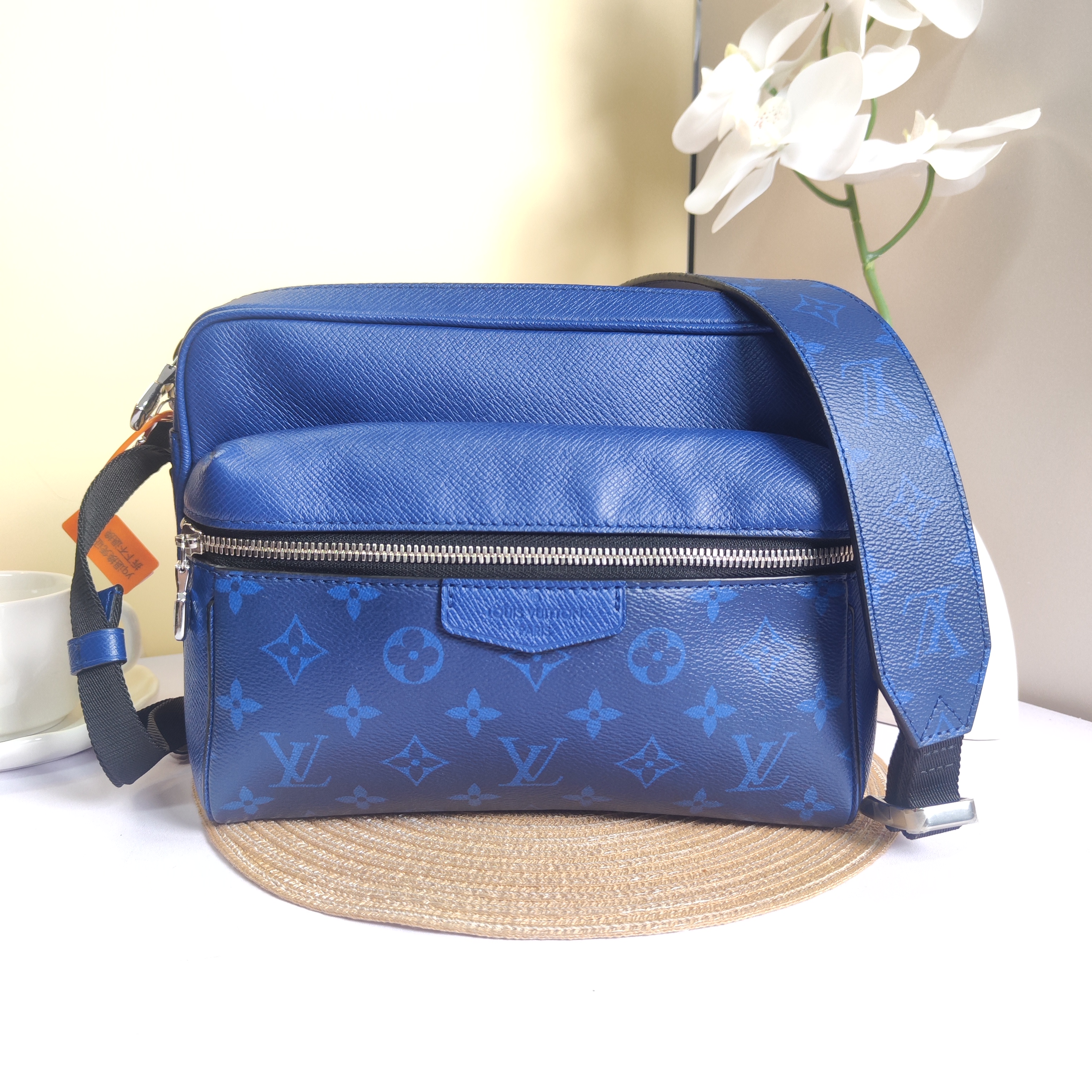 99新 LouisVuitton/路易威登 outdoor蓝相机包男士单肩斜挎邮差包