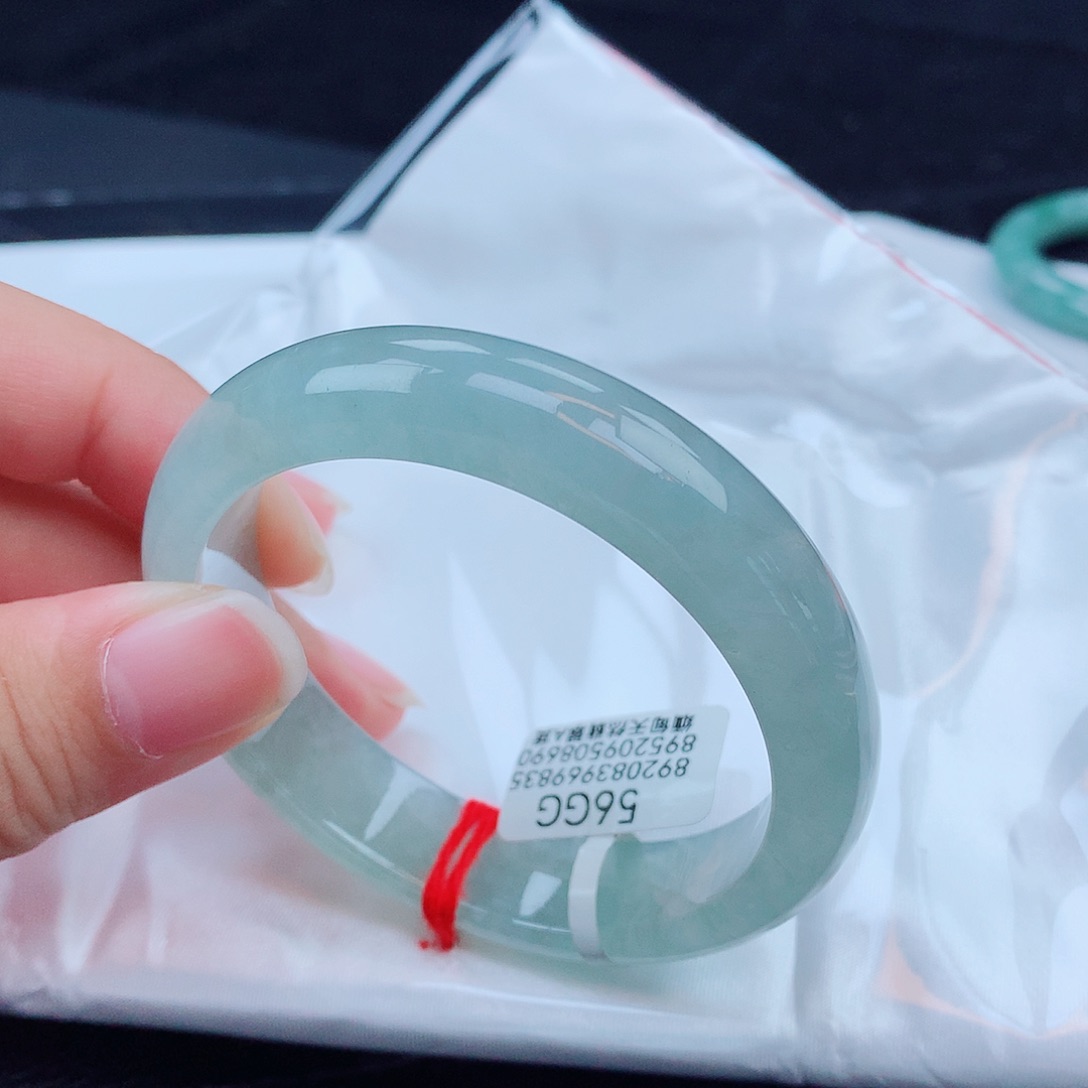 翡翠手镯未镶嵌天然缅甸翡翠A货手镯 