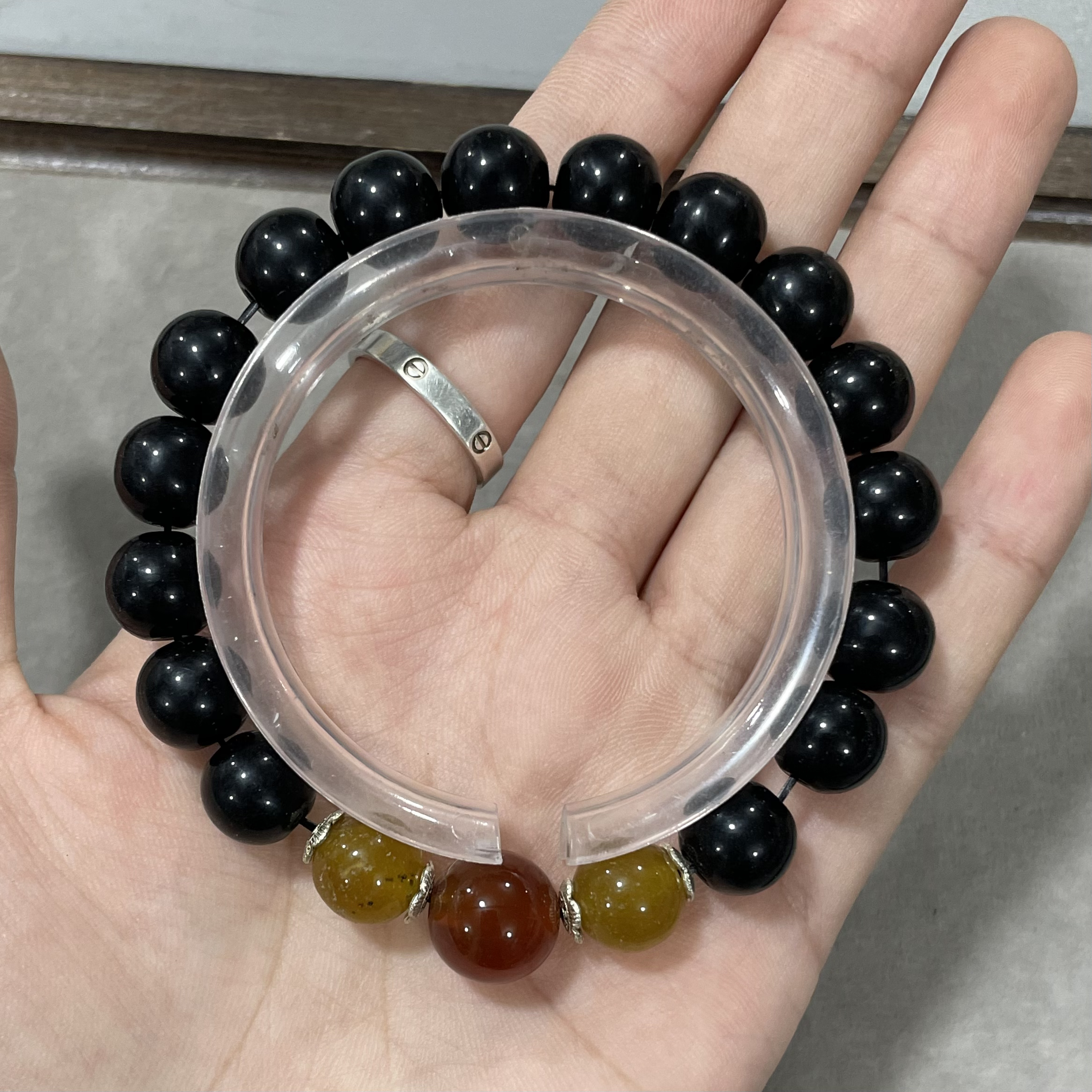 C63黑曜卡1.0单圈手串