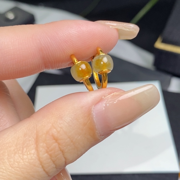 翡翠18K金镶嵌耳饰小桶珠