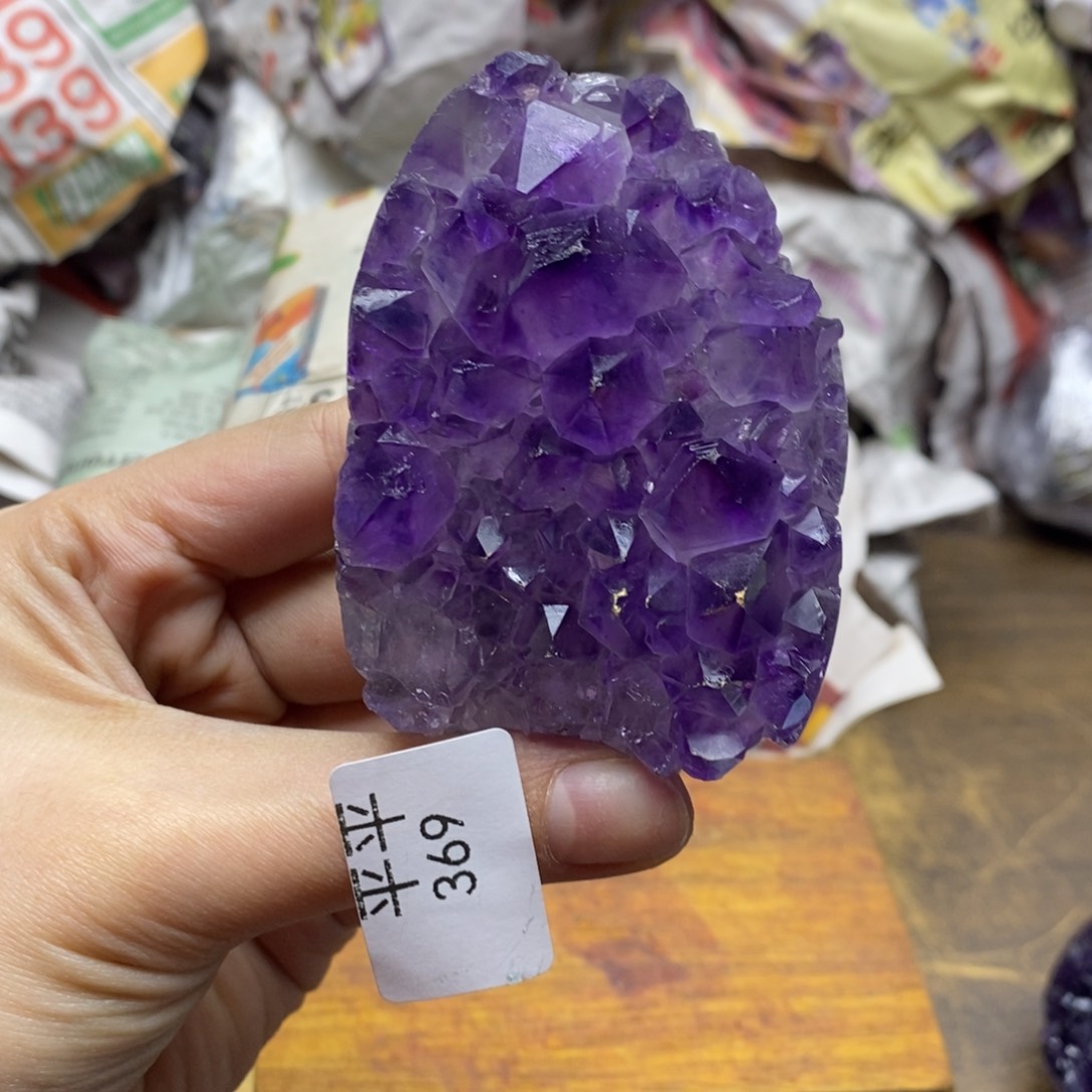 紫晶乌拉圭未镶嵌