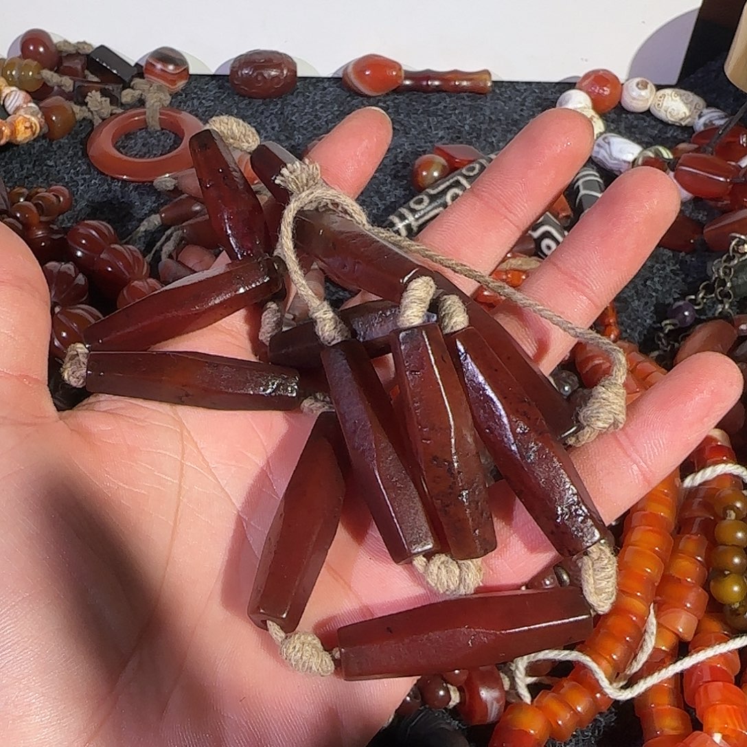 忙***趣玛瑙/玉髓未镶嵌颈饰