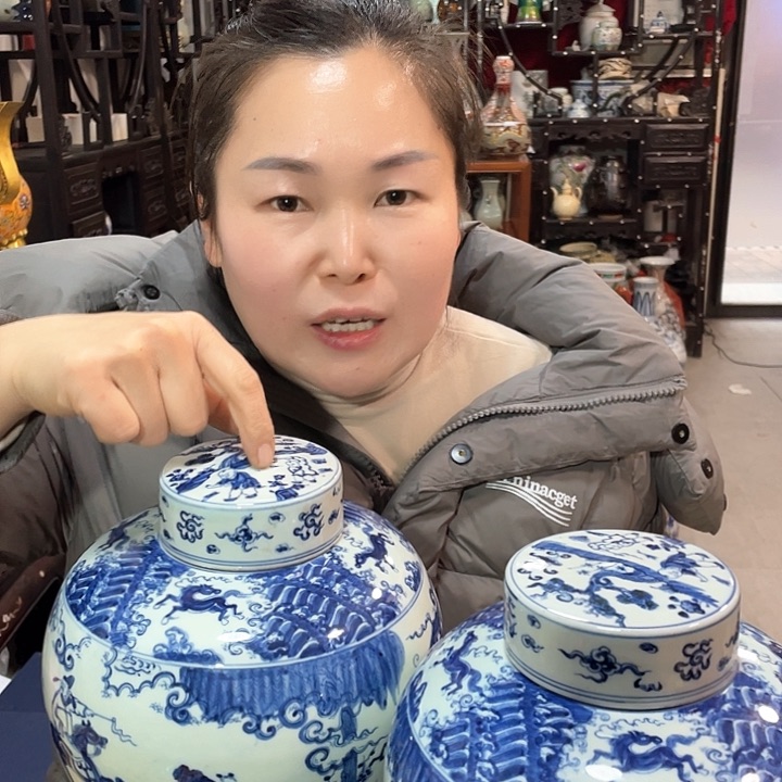 摆件浔瓷器活在自己身上找