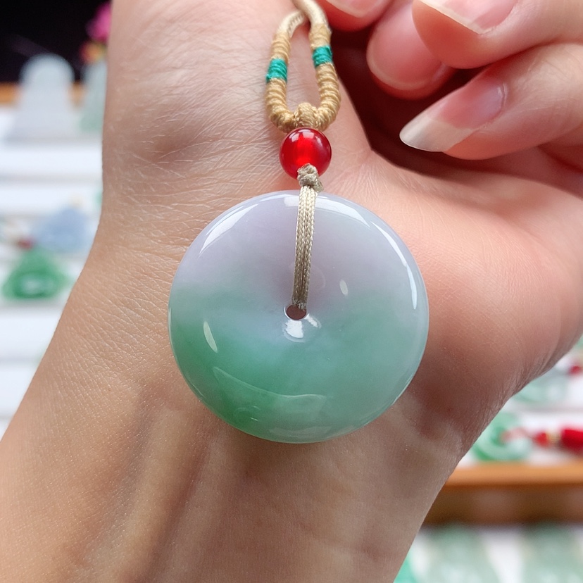 【闪购商品】翡翠吊坠(不含链)未镶嵌