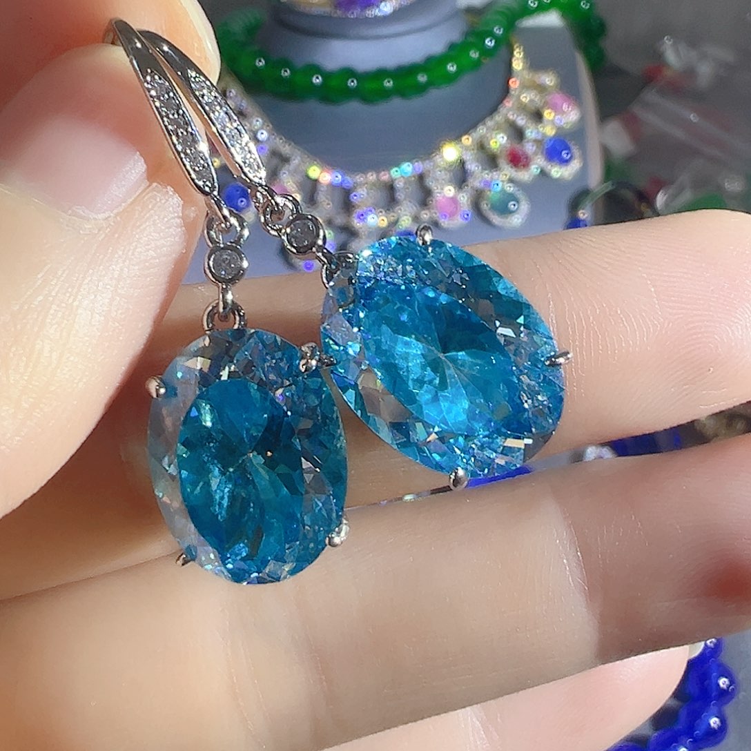 花岗石钨合金红色蓝色大宝贝