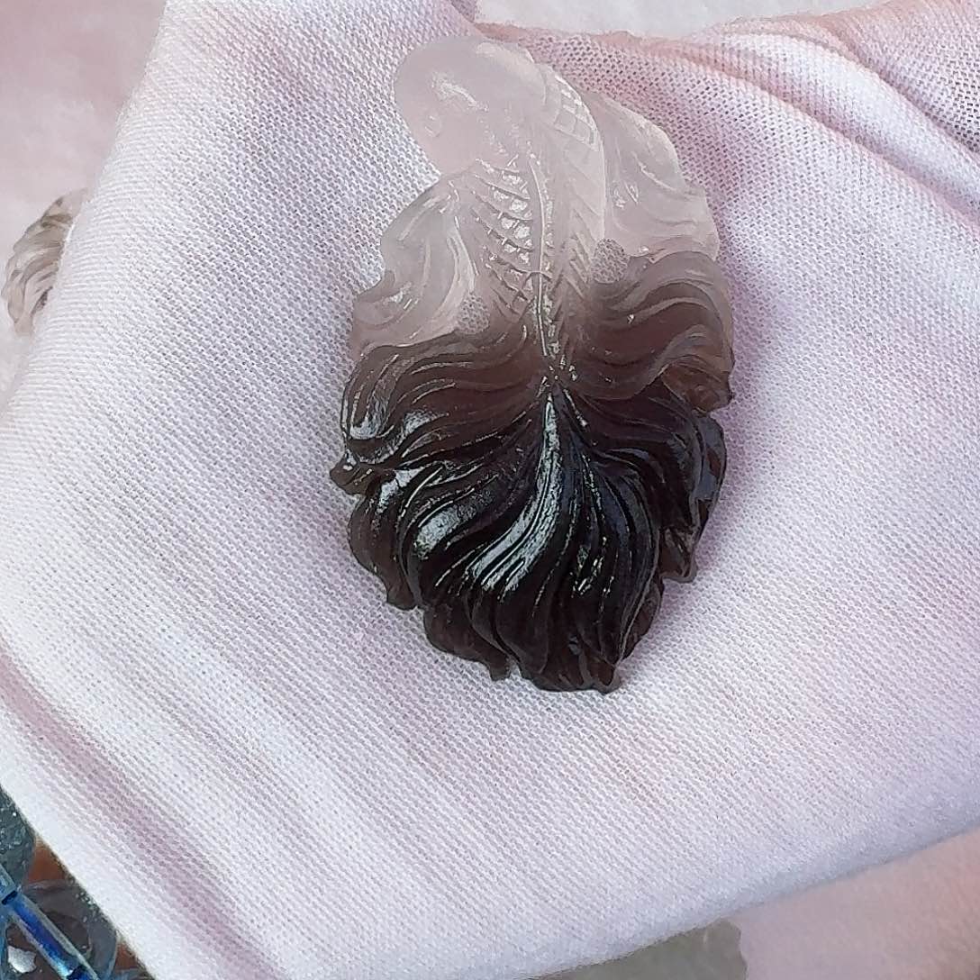 霜***叶未镶嵌水晶手链鱼