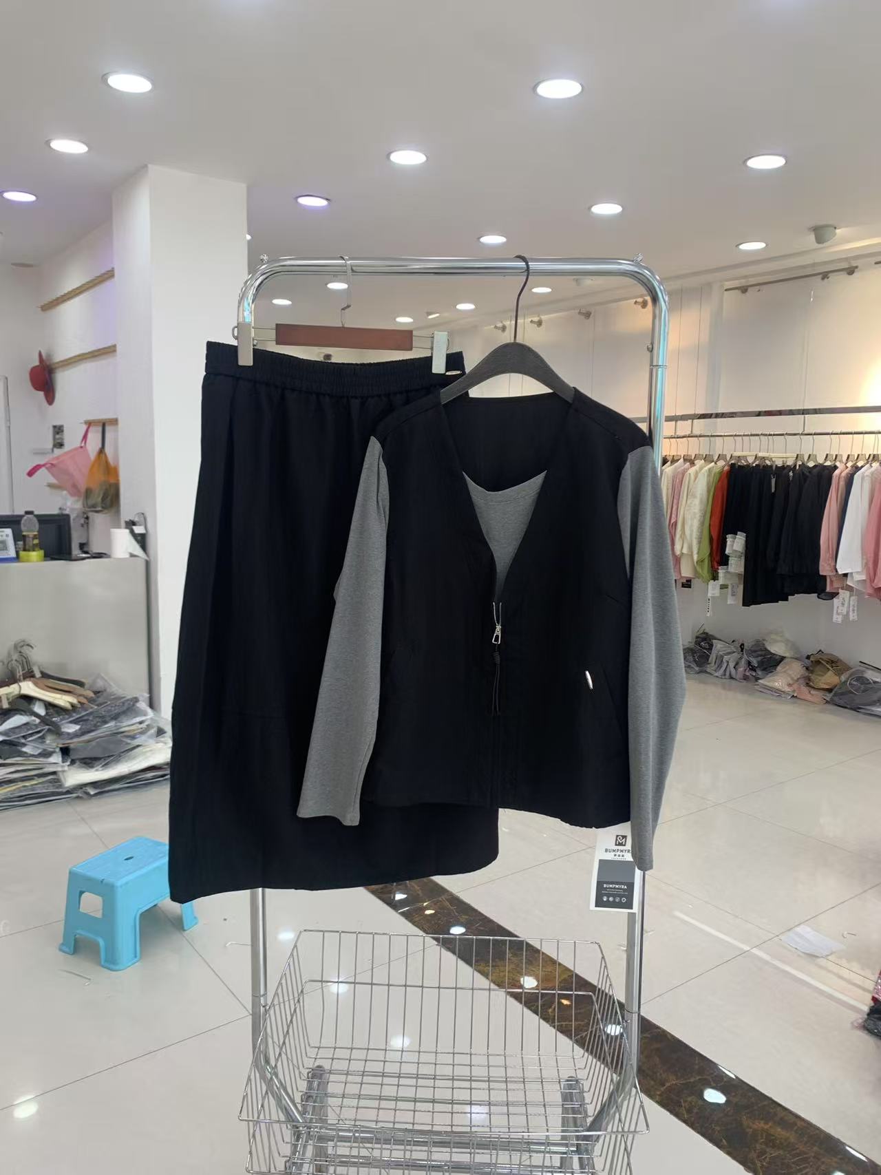 二姐家淼71139时尚百搭两件套