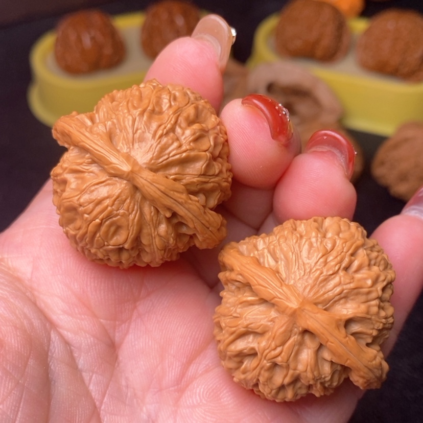 【闪购商品】文玩核桃把件505号白狮子38