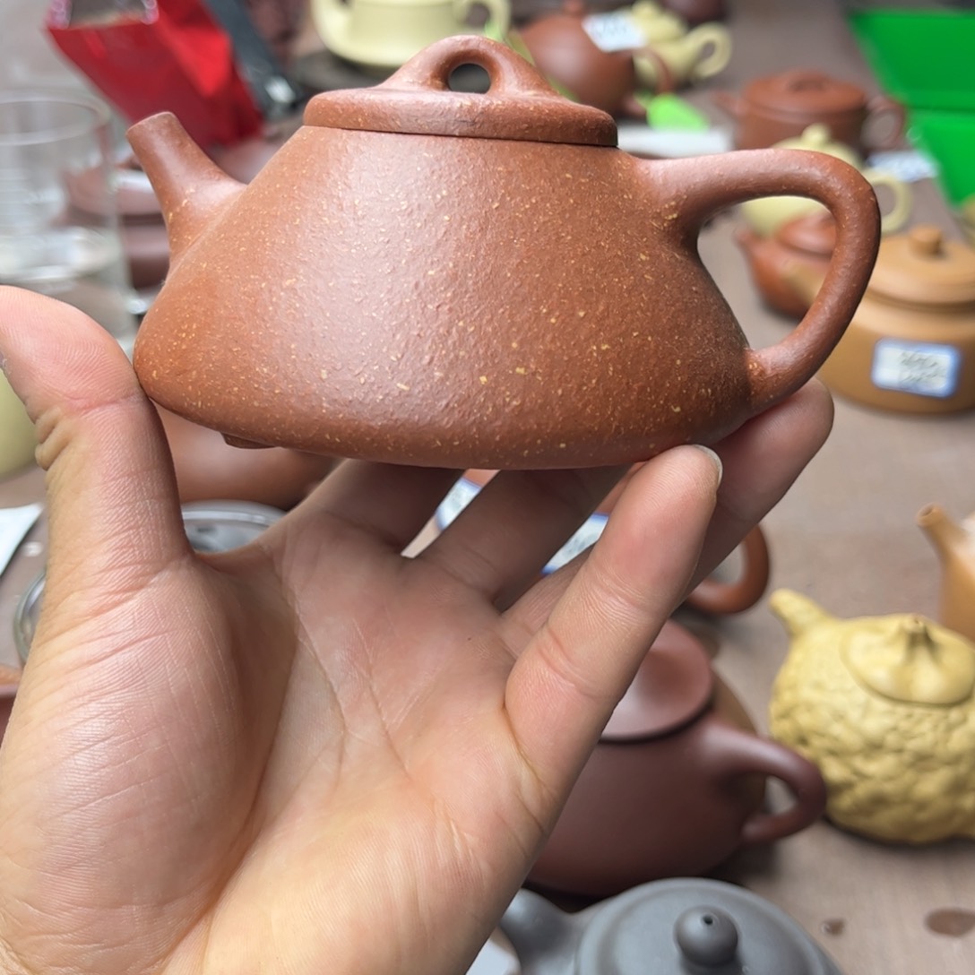 紫砂茶壶降坡泥石瓢210左右瑕疵