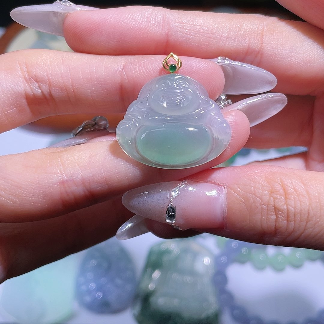 翡翠颈饰18K金镶嵌佛公