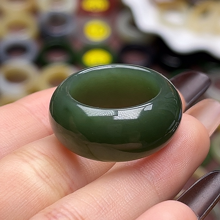 和田玉未镶嵌戒指17.5菠菜绿