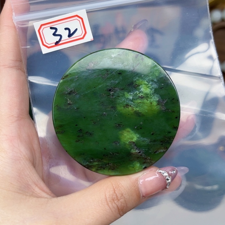 和田玉未镶嵌和田玉