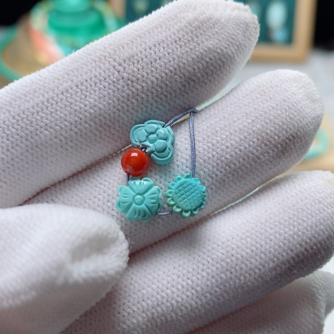 南红玛瑙颈饰未镶嵌