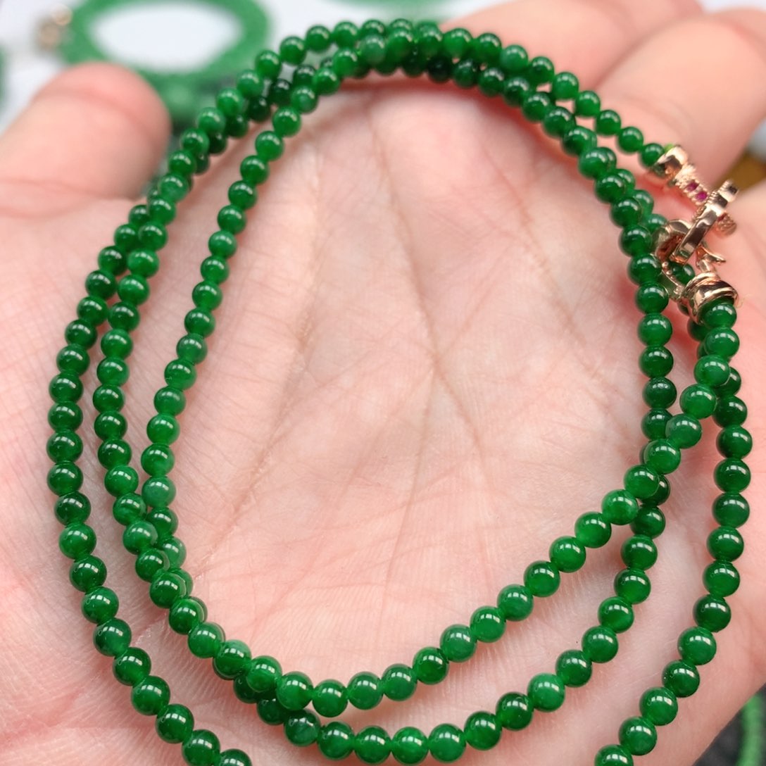 翡翠手链未镶嵌翡翠