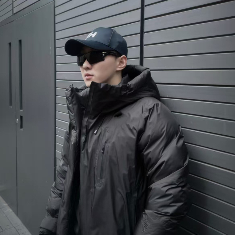 小宝2号秋冬新款户外连帽防水防风透湿耐磨硬壳冲锋外套男